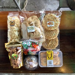 ขนม3อย่าง100