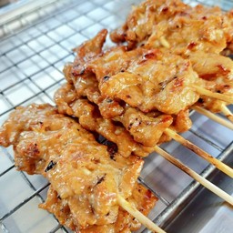 หมูปิ้ง เจ๊แดง