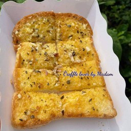 ปังกระเทียม