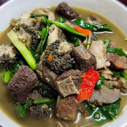 แกงอ่อมเครื่องในเนื้อ