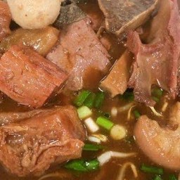 ข้าวต้มหมูน้ำตุ๋น