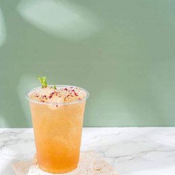 ชาลิ้นจี่พรีเมี่ยม