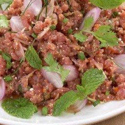 ก้อยมะนาวหมู