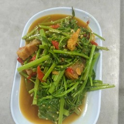กะเฉดหมูกรอบ