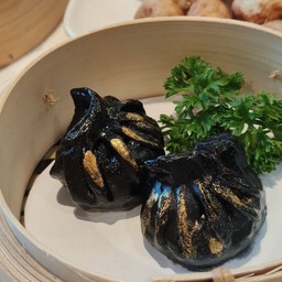 ฮะเก๋ากุ้งเห็ดทรัฟเฟิล