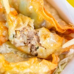 เกี๊ยวซ่า 10 ชิ้น