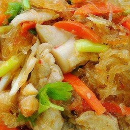 ผัดวุ้นเส้น รวมมิตร