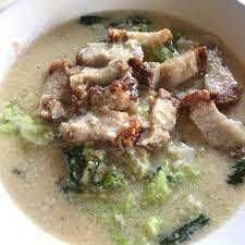สุกี้น้ำ หมูกรอบ