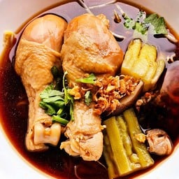 ก๋วยเตี๋ยวไก่มะระ by คุณทรง -