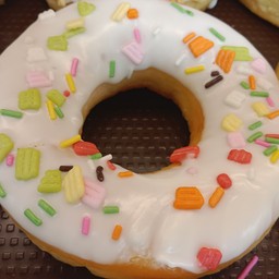 ไวท์ช็อกเรนโบว์