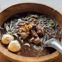 ก๋วยเตี๋ยวเรือชามไม้  ราชพฤกษ์