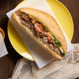 Banh mi grilled pork