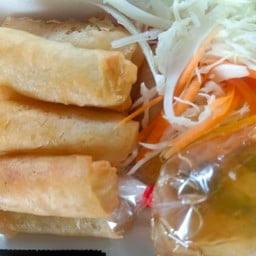 ปอเปี๊ยะไส้ผักกับวุ้นเส้น