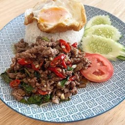 กระเพราเนื้อสับ