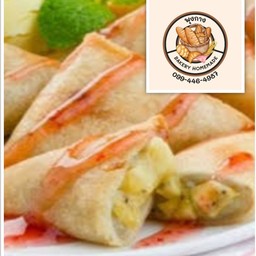 ซาโมซ่ากล้วย ft. สตรอเบอรี่