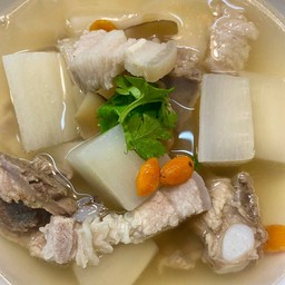 แกงจืดไซเท้า+กระดูกหมู+หมูสามชั้น