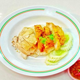 ข้าวมันไก่สองสี