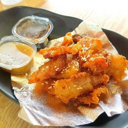 ชุดหมูสามชั้นทอดน้ำปลาเทอริยากิ x จิ้มแจ่ว