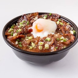 ข้าวหน้าเนื้อซีอิ้วญี่ปุ่นไข่ออนเซ็น