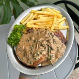 Pork chop & Chips
