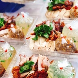 ข้าวมันคอหมูย่าง เจ้าแรกฝั่งธน คลองสาน