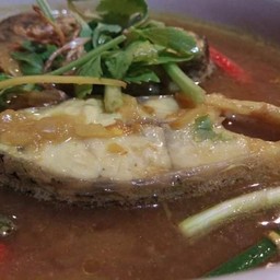 ต้มส้มปลากระพง