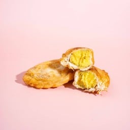 กะหรี่ปั๊บ ไส้ถั่วทอง (1 ชิ้น)