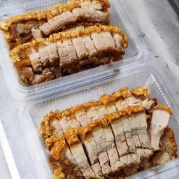 หมูกรอบ 5 ขีด