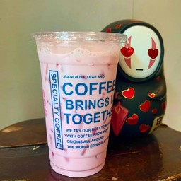 นมชมพู (เย็น) (Iced Pink Milk)