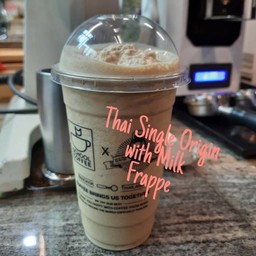 กาแฟพิเศษไทยนม (ปั่น) (Thai Single Origin with Milk Frappe)