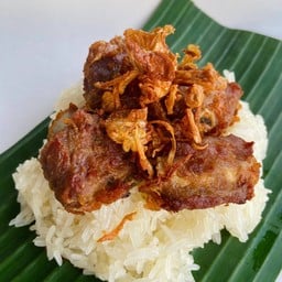 ข้าวเหนียวซี่โครงหมู
