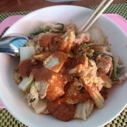 ข้าว ข้าวเหนียว น้ำ สุกี้ ประตูชัย