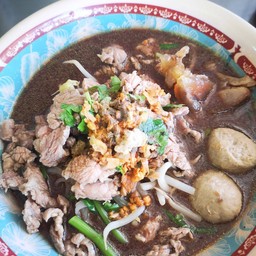 เส้นเล็ก-เนื้อสด ลูกชิ้น