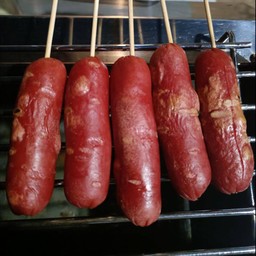 ลูกชิ้น ฮอทดอกยาวปิ้ง