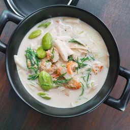 ต้มกะทิยอดมะพร้าว