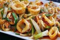 พริกเผา ปลาหมึก