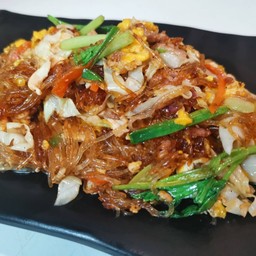 วุ้นเส้นผัดไข่หมูสับ