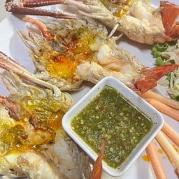 H08-กุ้งแม่น้ำ 1 โล ( 3 ตัว )