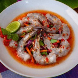 ยำกุ้งสด