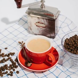กาแฟนมเข้ม (ร้อน) (Hot Coffee with Milk)