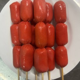 ไส้กรอกแดง