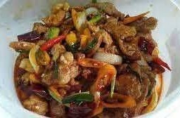 พริกเผา เนื้อ