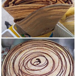 แป้งเครปทาเนย +ราดนมข้น+ซอสช็อกโกแลต