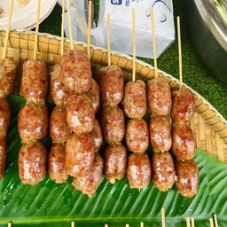 ไส้กรอกเนื้อ