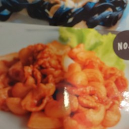 มักกะโรนีผัดซอสมะเขือเทศ (Macaroni Tomto Sauce)