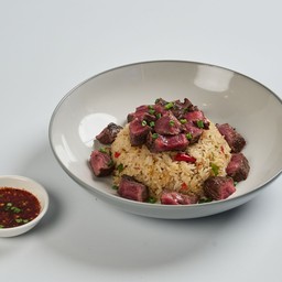 ข้าวผัดพริกสดเทนเดอร์ลอยด์  + เครื่องดื่ม 1 รายการ