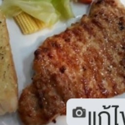 สเต็กหมูสันนอกพริกไทยดำซอส(Pork Sirloin  Black Pepper Steak)