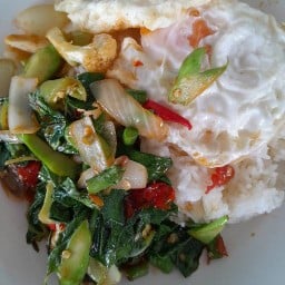 ทะลุฟ้า อาหารมังสวิรัติ