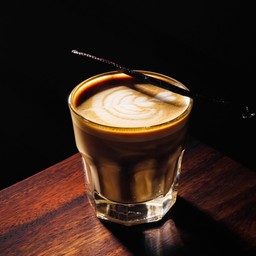 Hot Vanilla Cafe Latte