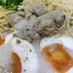 โจ๊กหมูไข่เค็ม